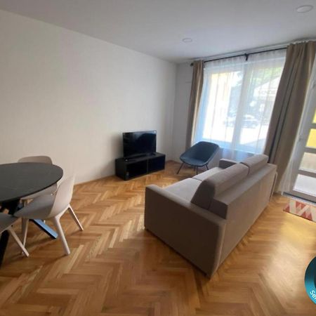 Apartments Tito & Robin Koper Luaran gambar