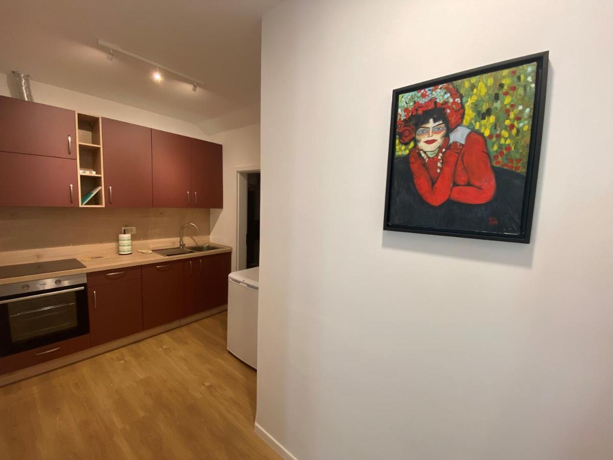 Apartments Tito & Robin Koper Luaran gambar