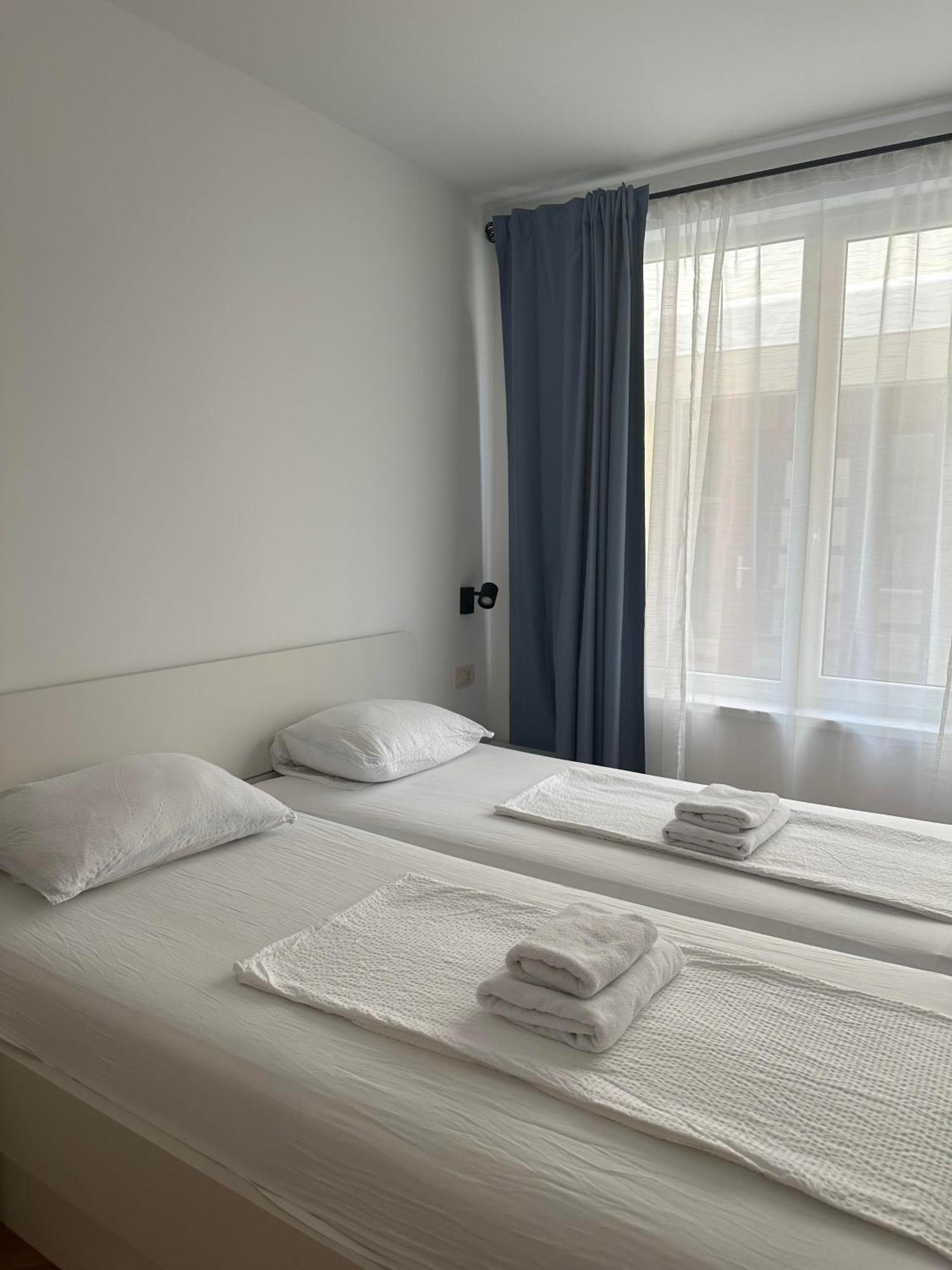 Apartments Tito & Robin Koper Luaran gambar